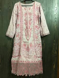 embroidered lawn dreas by rangrusiya