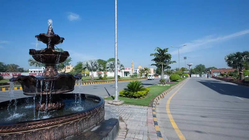 Prime Location 5 Marla Plot for Sale in Tulip Extension Block, Park View City Lahore 12