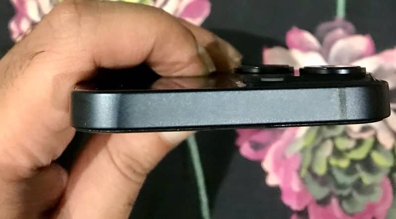 iphone 14 128 gb LLA model non-pta 2