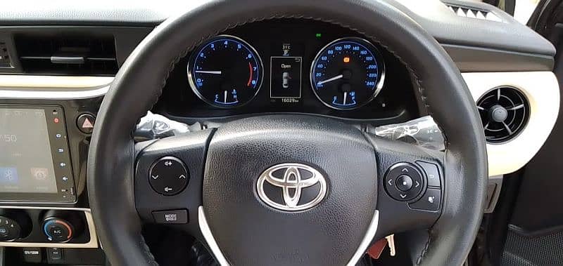 Toyota Corolla Altis 2022 4