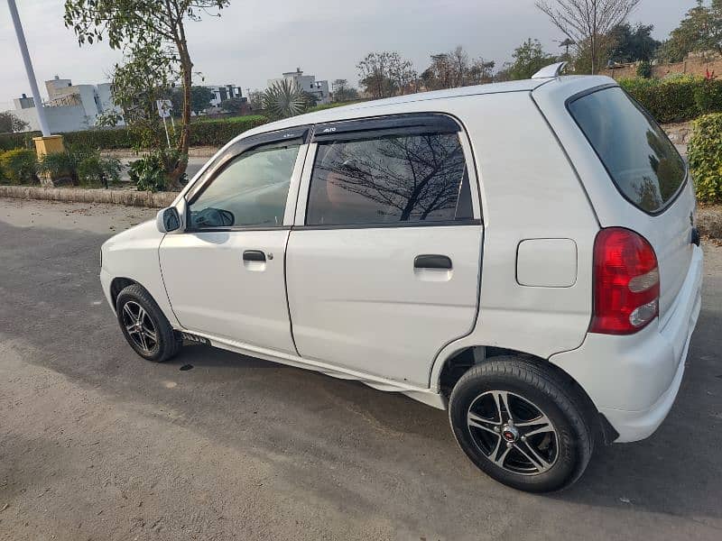 Suzuki Alto 2012 1