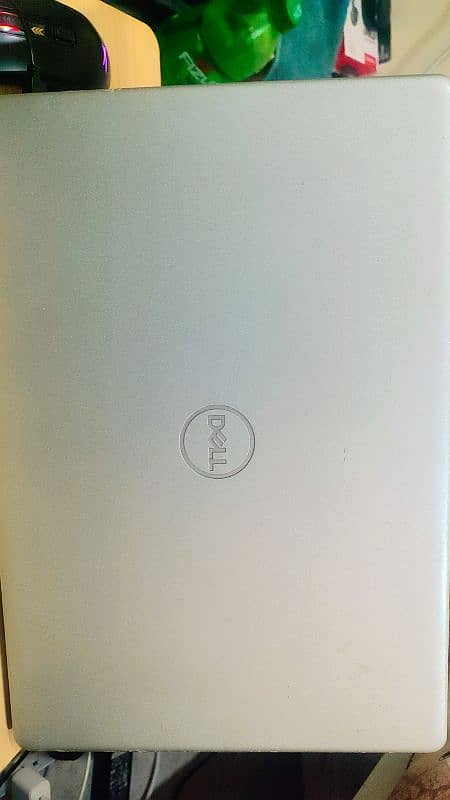 Dell Inspiron 15 3000 - 11th Generation Intel Core i-7 3