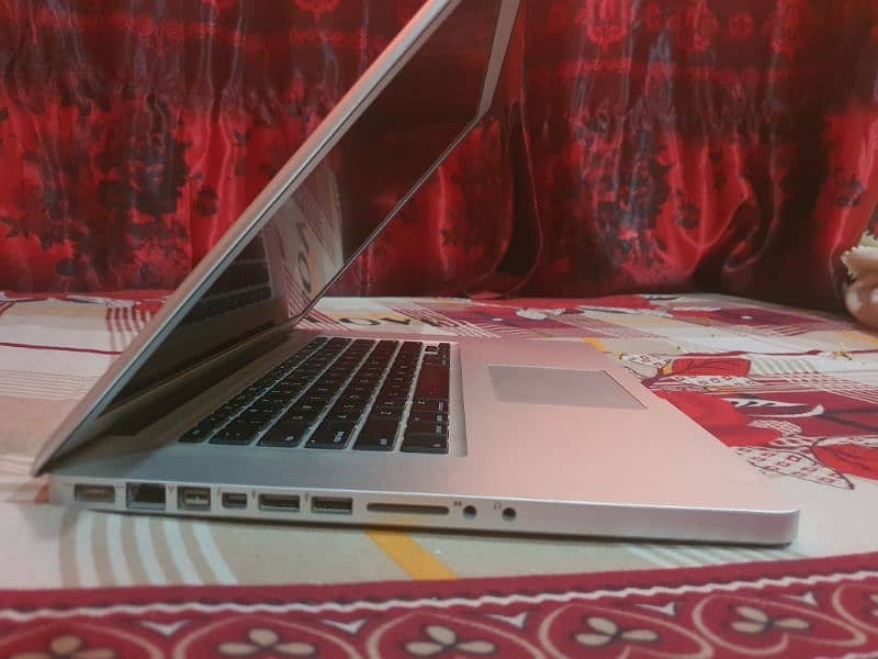 MacBook pro core i7(2012) 1