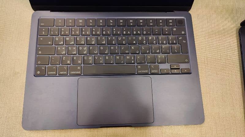 MacBook Air M2 8/256 5