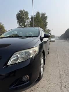 Toyota Corolla Altis 2010