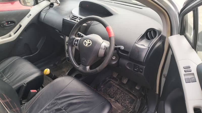 Toyota Vitz 2006-2013 1