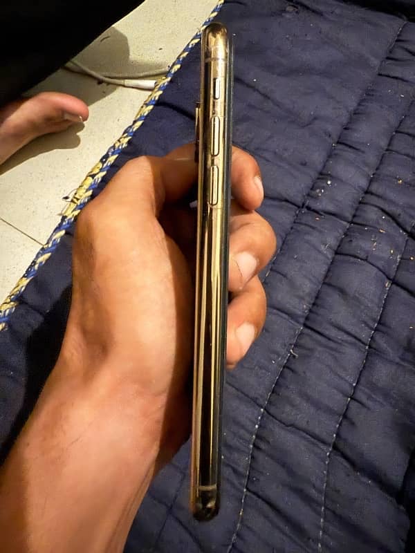 iPhone XS Gold PTA Approved 10/10 3