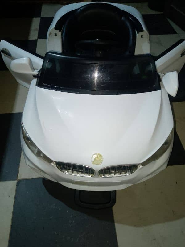 Electric BeBy Car just few days Used 4