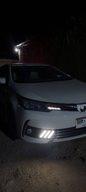 Toyota Altis Grande 2017 1