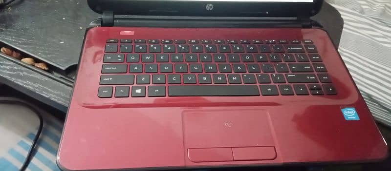 HP laptop with superb battery life for sale 2