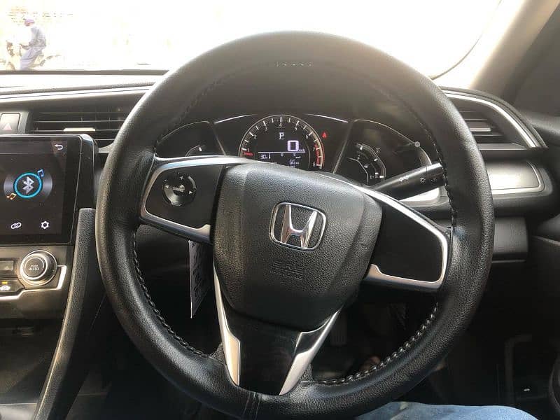 Honda Civic VTi 2018 3