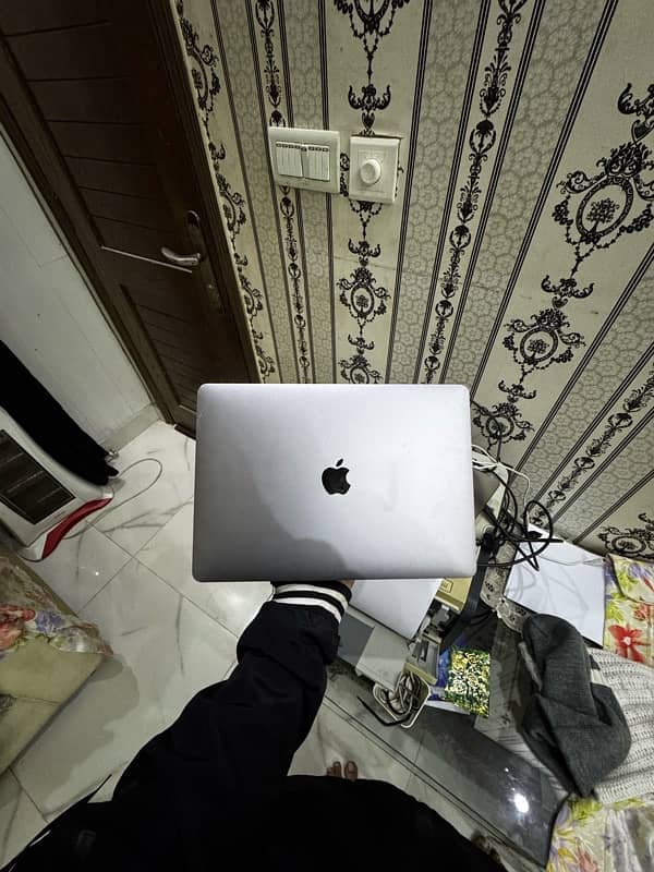 macbook pro m1 0