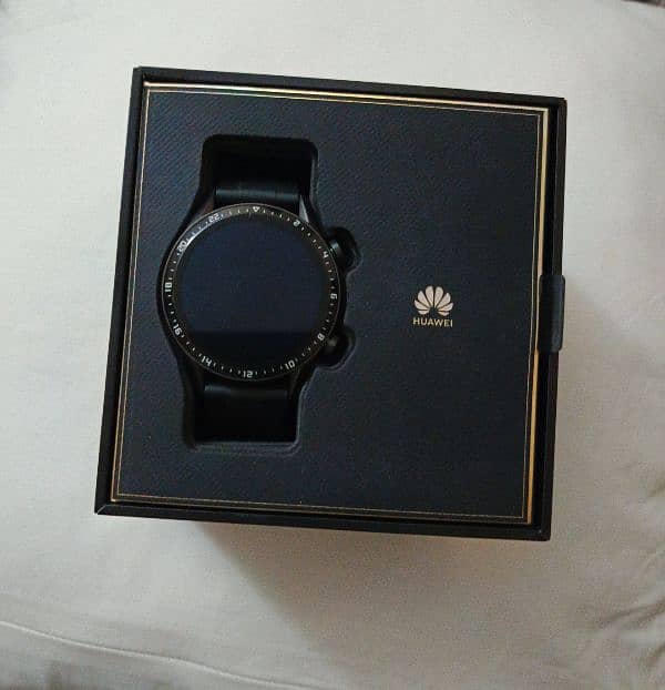 Huawei Smart watch GT. 2 46MM black colour 4