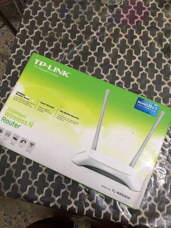 TP Link Router 300 mbps 0