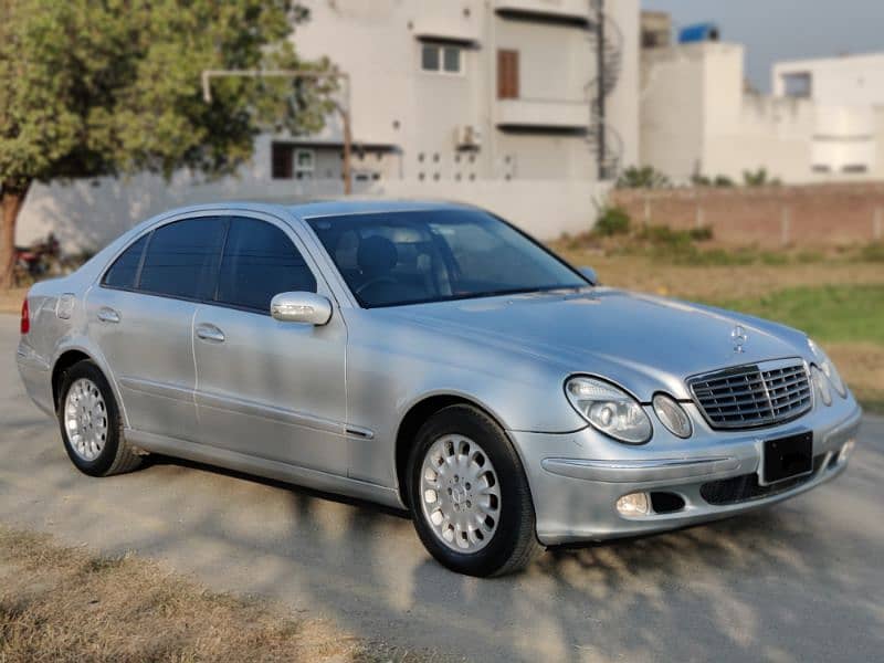 Mercedes E Class 2005 8