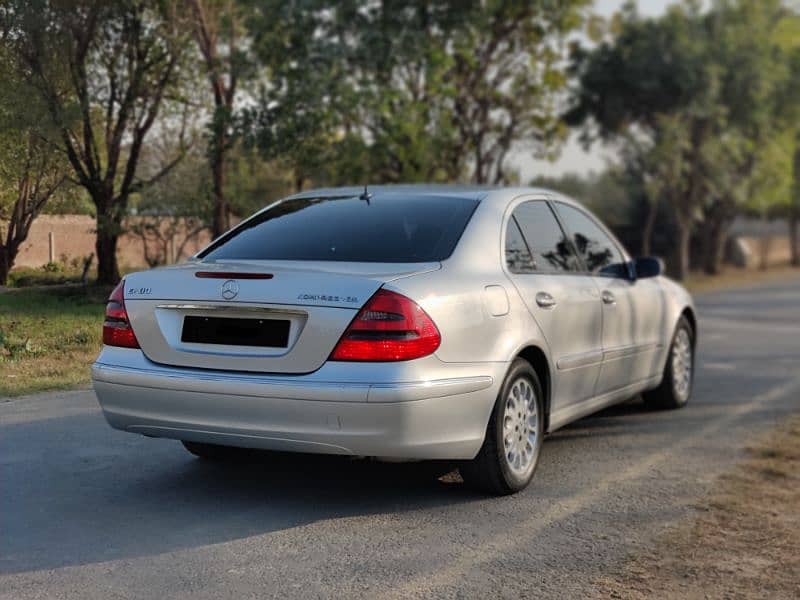 Mercedes E Class 2005 9