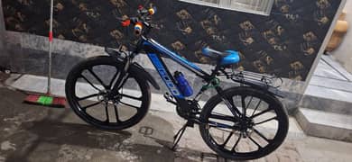 Bicycle buhut achi hi belkul Geneva sub kuch teek hi kam sham nahi hi