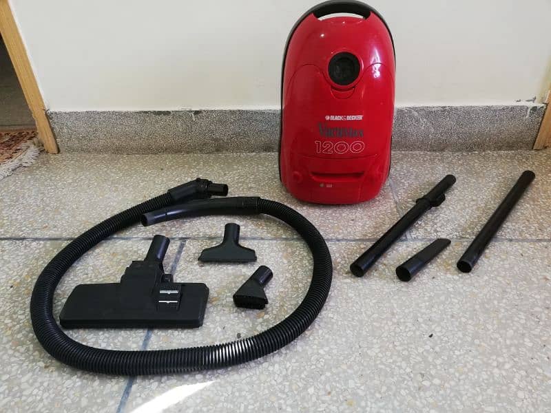 Black & Decker Vacuum cleaner in good condition 19