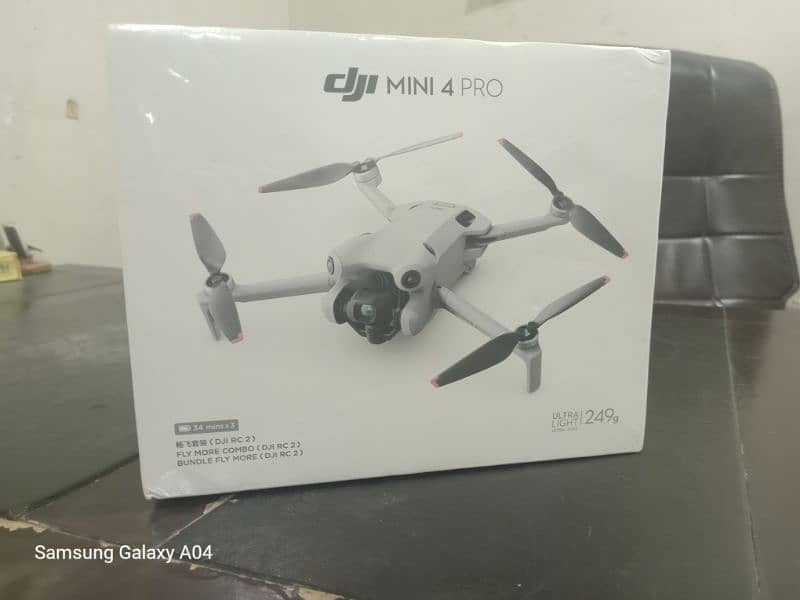 Dji mini 4 pro Rc2 combo Australia box pack unactive 1