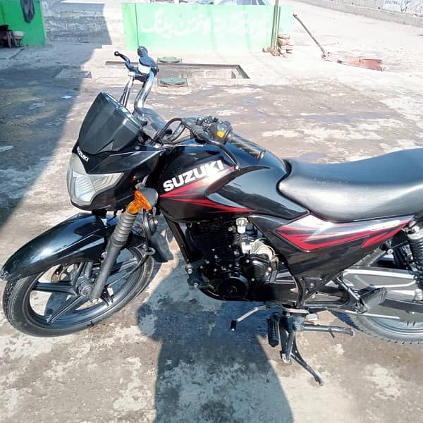 Suzuki Gr 150 black colour for sale 2