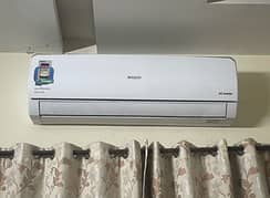 orient golden fin heat and cool inverter hardly used