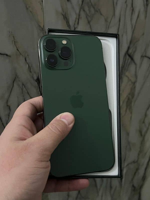 iphone 13 pro max alpine green 256gb 0