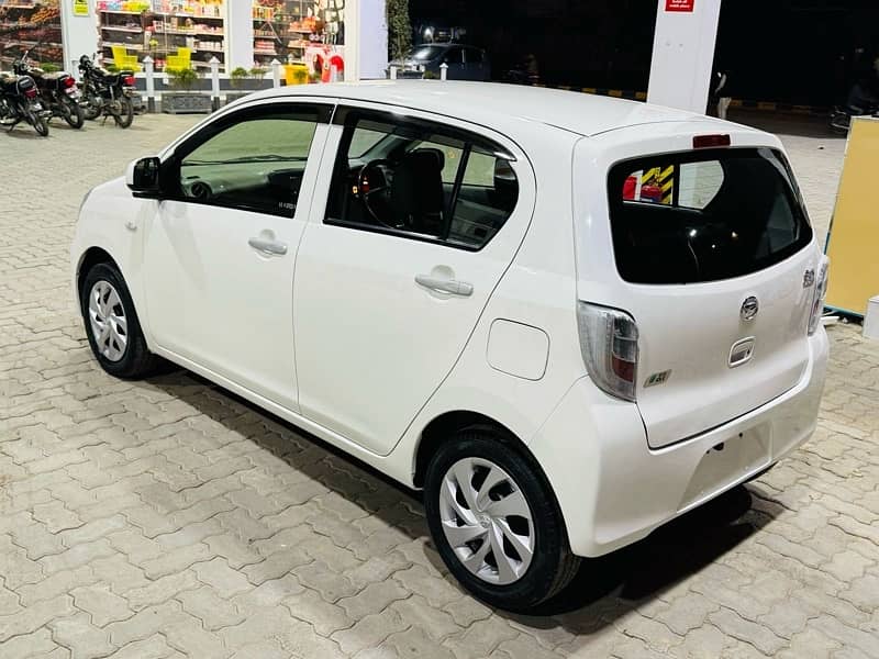 Daihatsu Mira 2014/18 5