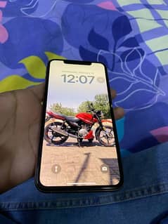 Xs Max 256gb PTA Dual approved 10/9 condition