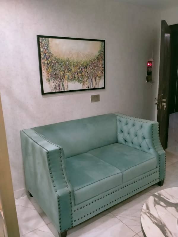 STUDIO BRAND NEW FULL LUXURY FULLY FURNISHED FLAT FOR SALE IN BAHRIA TOWN LAHORE 14