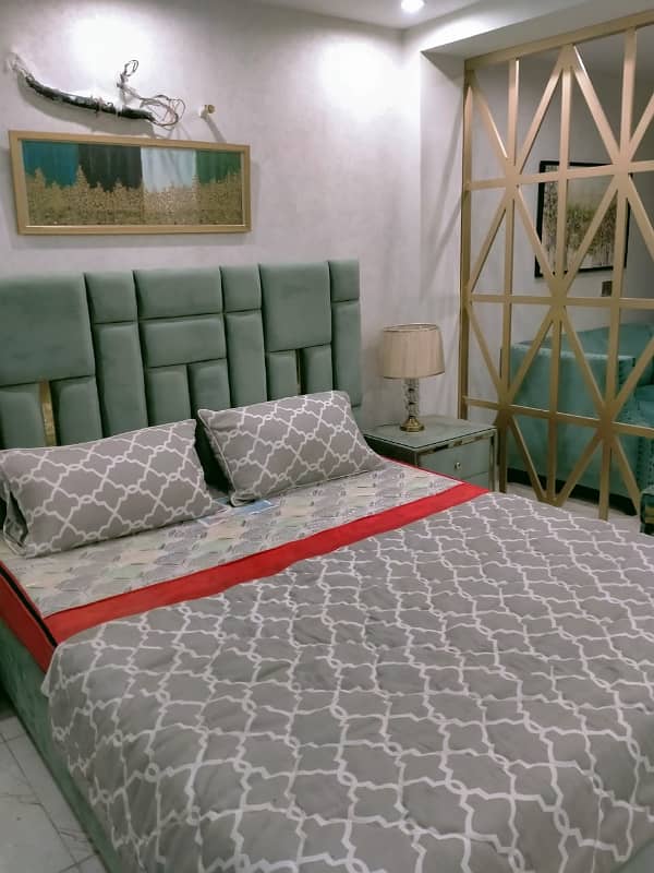 STUDIO BRAND NEW FULL LUXURY FULLY FURNISHED FLAT FOR SALE IN BAHRIA TOWN LAHORE 16