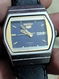 Antique vintage watch Seiko 5 Japan square  Casio Rolex citizen  Camy