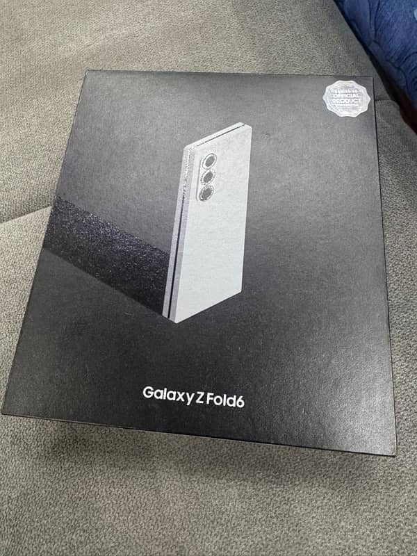 samsung galaxy Z Fold 6 512gb pta approved 1