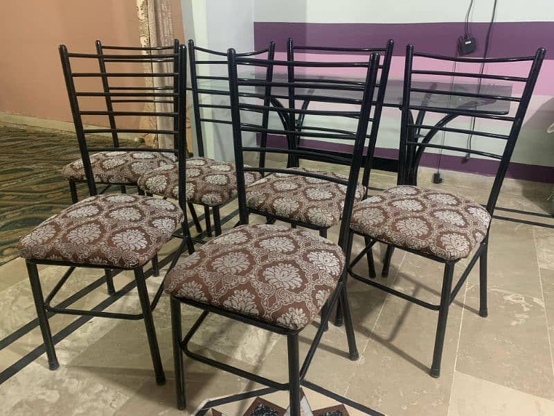 6 seater ironrod dinning table 4