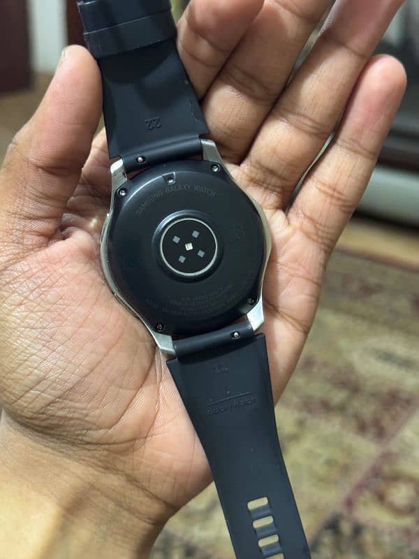 Samsung Galaxy Watch 46mm SMR-800 1