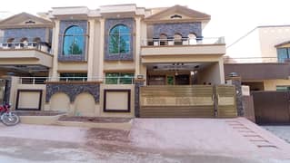 10 Marla Double Story Unit House Available For Sale.