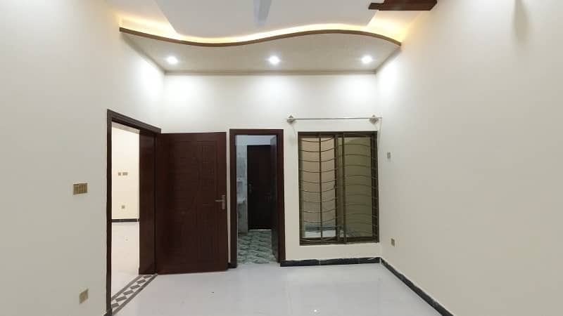 10 Marla Double Story Unit House Available For Sale. 8