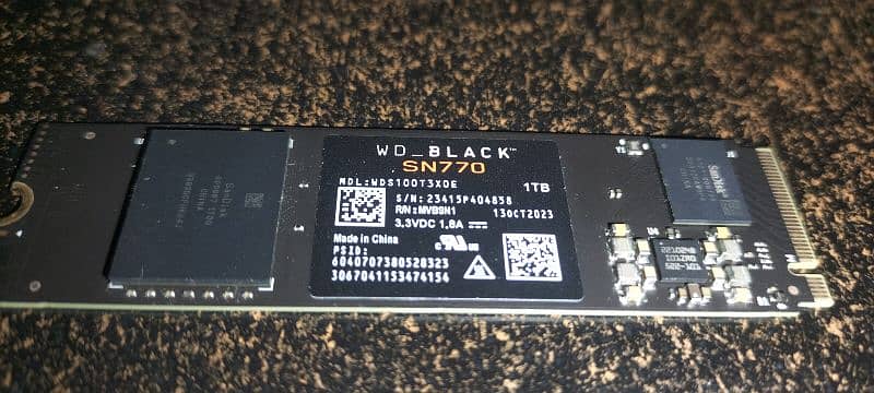 WD Black SN770 1TB Gen4 M. 2 NVMe 2