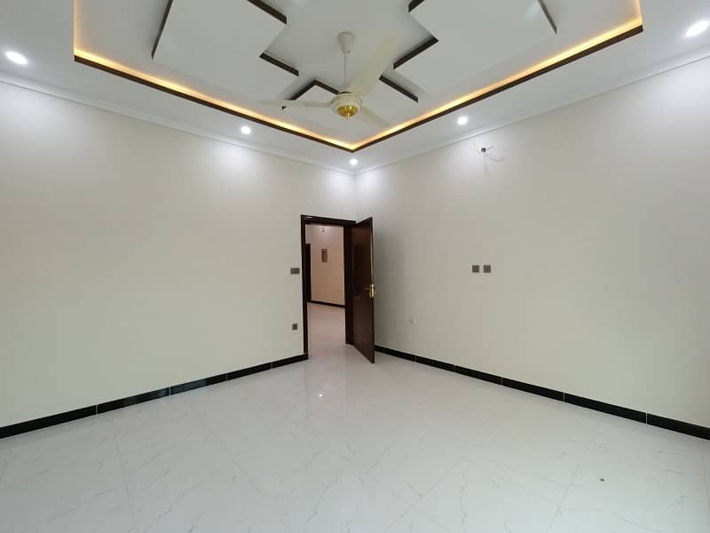 Main Double Road In Gulshan Abad Sector 2 House For Sale Sized 11 Marla 9