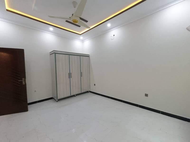 Main Double Road In Gulshan Abad Sector 2 House For Sale Sized 11 Marla 10