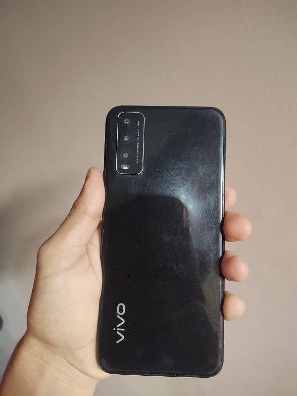 vivo y20 4/64 with box 0