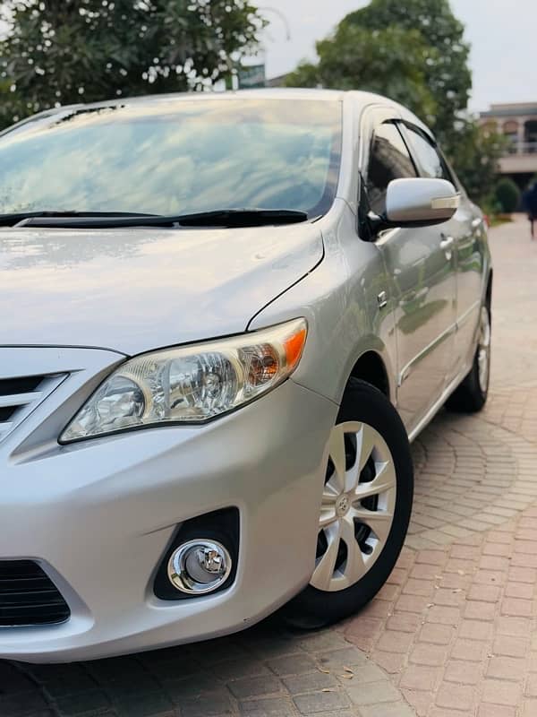 Toyota Corolla GLI limited edition 2014 8