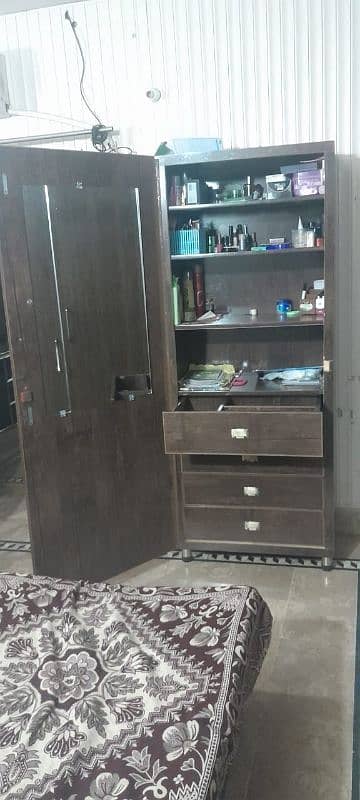 wardrobe (Almari) 1