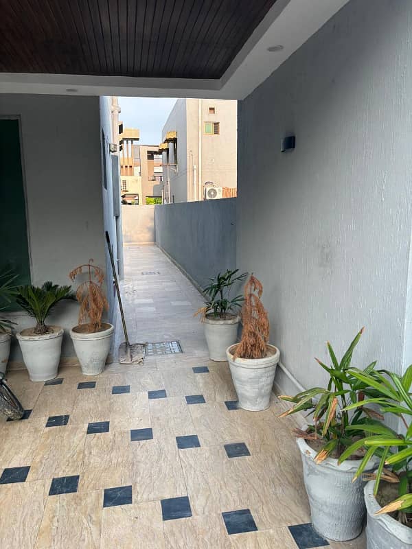 8 MARLA LIKE A BRAND NEW EXCELLENT GOOD HOUSE FOR RENT IN UMAR BLOCK BAHRIA TOWN LAHORE 3