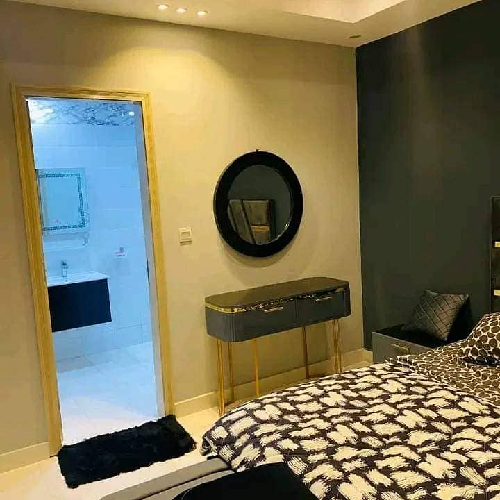 Luxury Apartment Available For Sale In Quaid Block Bahria Town Lahore 5