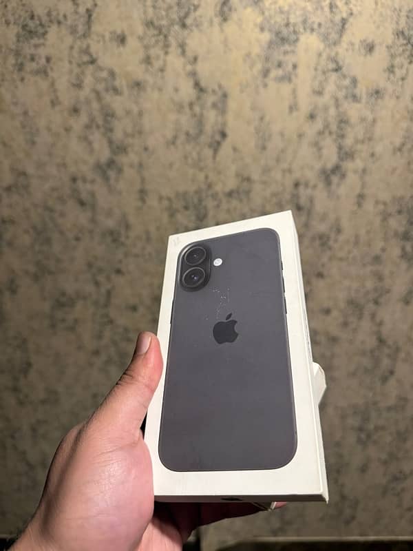 iPhone 16 128GB Physical Sim Non Active 2