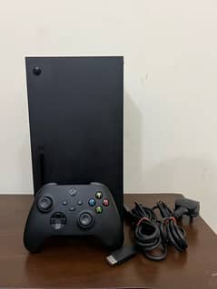 Xbox Series X 1 TB SSD (1 month used only like brand new)