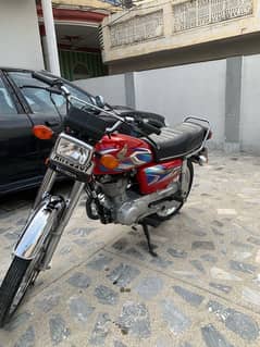 new honda cg 125 21/22 model 4700 km driven only