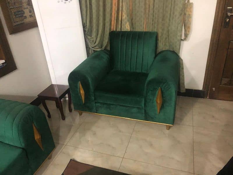 5 seater sofas with imported welwet clothes and master multi foam 2