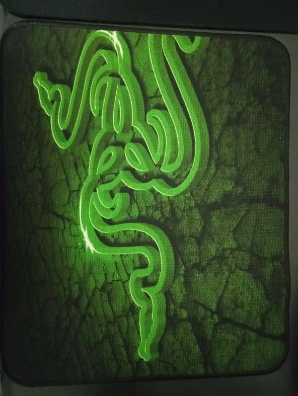 Razer Goliathus - Control (Fissure edition) 3