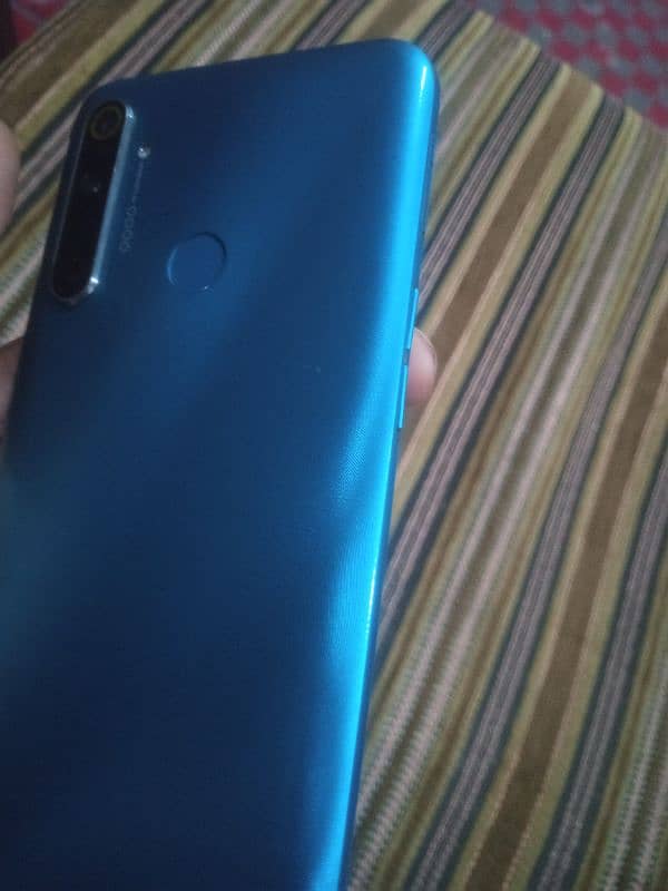 Realme5i 4/64GB 1